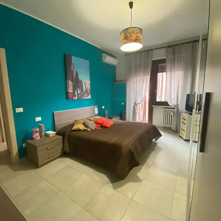 Lägenhet Elegante - Centro E Ospedale Alessandria
