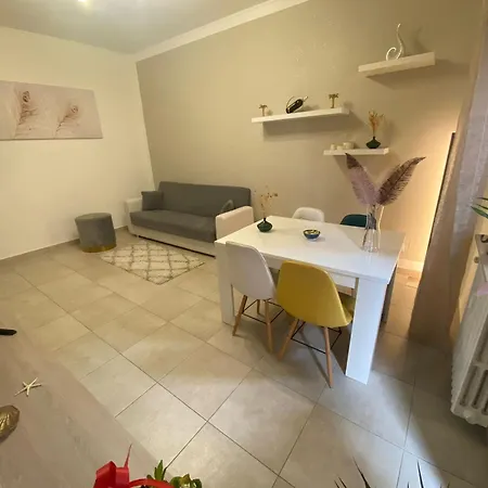 Elegante - Centro E Ospedale Alessandria